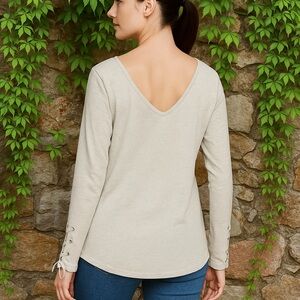 CUPCAKES & CASHMERE Gray Lenita Laced Sweatshirt, M